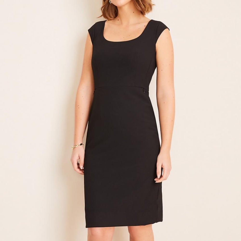 NEW  Ann Taylor The Scoop Neck Dress In Bi-Stretch Black Sleeveless Stretch SZ 4